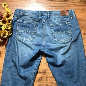 Lucky Brand Jeans 🍀 Sweet’N Straight